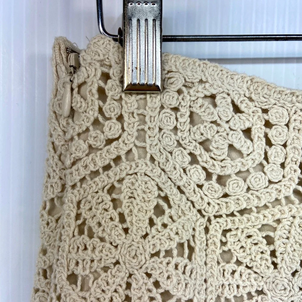 H&M Cream Crochet Knit High‎ Rise Shorts Womens Small - Picture 7 of 9